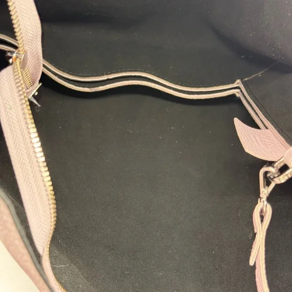 Woman's Elegant Business Leather Shoulder Pink Bag - Crafted by Ripani - Picture 16 of 16